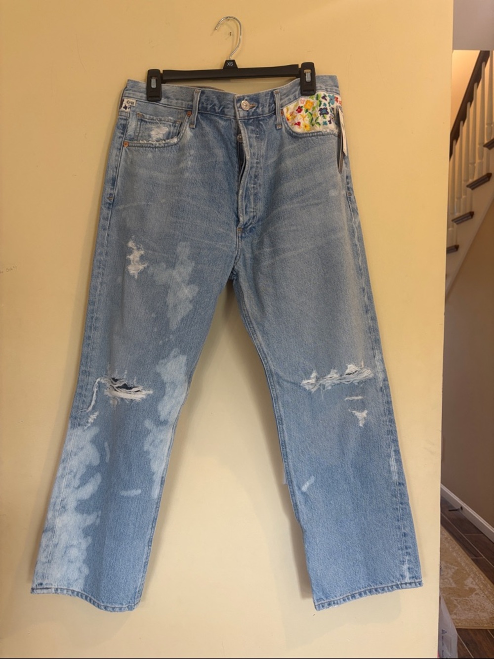Anthropologie Citizen of Humanity Light Blue embroidered Distressed Jeans